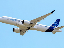 Авиакомпания «Азимут» приобретет шесть самолетов Airbus 220-300