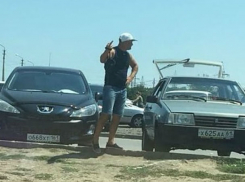 «Гости из девяностых» устроили непыльный бизнес у обочины на Темернике