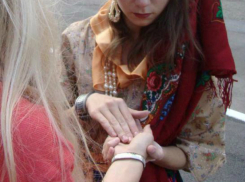 Золото на 355 тысяч рублей отдала школьница в Тамбове «ведуньям» из Ростовской области