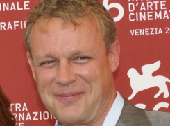 Ростовский актер Сергей Жигунов лишился квартиры из-за многомиллионных долгов 