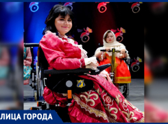 «В моей жизни нет ограничений»: ростовчанка на коляске София Тахтамышева — о волонтерстве, творчестве и конкурсе красоты