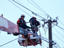 В Ростовской области более 6 тысяч человек остаются без электричества