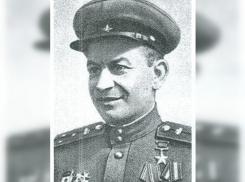 Календарь: 109 лет со дня рождения командира танкового взвода и героя Советского Союза Якова Телеченко