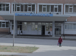 Главврач ростовской больницы № 20 понадеялся на спад пандемии к концу апреля