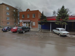 В Азове водитель «Порш Кайен» расстрелял трех человек