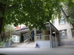 В Ростове за 7 млн рублей снесут бывшее здание педагогического колледжа