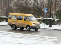 Преступно обледеневшими салонами городских автобусов Ростова заинтересовалась областная прокуратура