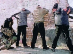 Преступную группу, грабившую антикварные лавки, поймал в Ростовской области 