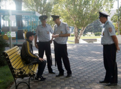 В Ростове полицейские и казаки провели большой рейд по квартирам