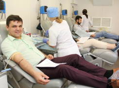 Сотрудники Сбербанка поучаствовали во Всемирном дне донора в Ростове