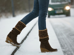 Молодой водитель иномарки сбил 19-летнюю девушку на «зебре» в Ростове-на-Дону