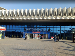 На автовокзале Ростова отменили все автобусы в Крым
