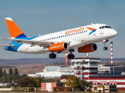 Ростовский офис авиакомпании «Азимут» внезапно проверили после инцидента с самолетом