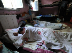 В Шахтах 55-летная женщина незаконно приютила у себя 5 иностранцев