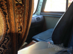 Vip-места для привлекательных девушек обнаружили в городской маршрутке жители Ростова