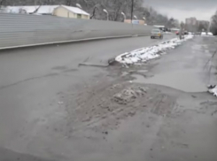 Собравший семь автомобилей за три часа «волшебный» трамплин на дороге Ростова попал на видео
