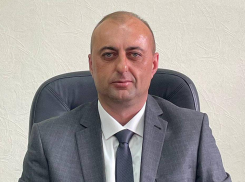 Нового замглавы администрации назначили в Мартыновском районе