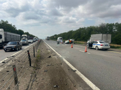 Под Ростовом в смертельном ДТП погиб 26-летний водитель каршеринга 