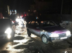 Частный сектор взбунтовался в Ростове из-за объезжающих пробку машин