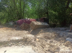 Попавший в больницу после ДТП водитель бетономешалки скончался в Ростове