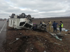 Прокуратура Ростовской области организовала проверку после ДТП, где погибли две женщины и ребенок