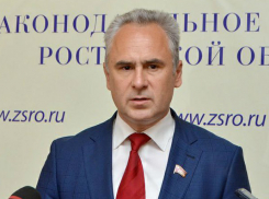 Немедленной отставки депутата Заксобрания Евгения Бессонова потребовали обманутые дольщики Ростова