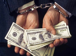 Мошенник-рецидивист под видом полицейского обещал за деньги «закрыть глаза» на преступления в Ростовской области