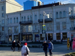 В центре Ростова скоро рухнут балконы 