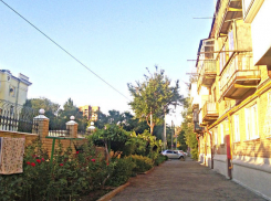 Власти выселяют ростовчан из трехэтажки на Козлова якобы из-за аварийного состояния дома