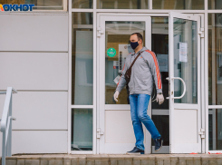 Глава Роспотребнадзора Ростовской области призвал носить маски в общественных местах