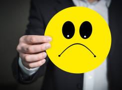 «Выжить в серпентарии»: какие качества коллег больше всего злят ростовчан