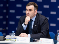 Новый министр здравоохранения Ростовской области посетил ЦРБ, где главврач обвинял сотрудников в смерти пациентов