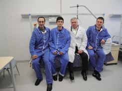 Ростовский губернатор навестил раненых участников спецоперации на Украине в военном госпитале