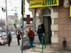 Глава администрации Ростова рассказал, когда будет решена проблема с медицинскими масками