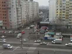 Посетителей ростовского ресторана «Рис» срочно эвакуировали из-за пожара