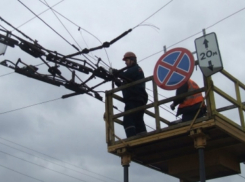Обрыв контактной сети парализовал движение троллейбусов в Ворошиловском районе Ростова