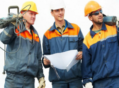 Кругом одни менеджеры: в Ростовской области дикая нехватка рабочих специальностей 