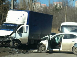 Автоледи посетила травматологию в Ростове после дерзкого разворота через две «сплошных»