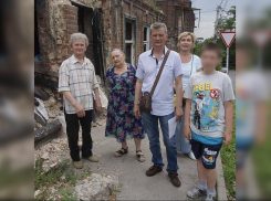 «Не хватает бюджета? Обратитесь за благотворительностью»: выигравшие суд у властей Ростова погорельцы с Театрального попросили купить им новую квартиру