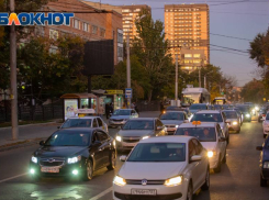 Ростов перекраивает движение на полгода ради новой ливневки