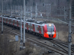 В Ростовской области мужчину насмерть сбил поезд