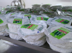 Творог неизвестного происхождения из Нальчика обнаружили в гипермаркете Ростова