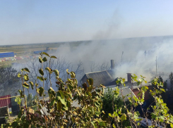 В Ростовской области сгорело 13 домов из-за пожаров