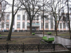 Медиков горбольницы № 7 Ростова пригрозили уволить за отказ от вакцинации