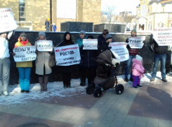 Столицей обманутых семей назвали Ростов на митинге возмущенные дольщики ЖК «Европейский»