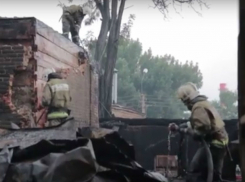 Полицейские возбудили уголовное дело по факту поджога частного сектора в центре Ростова