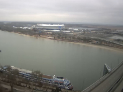 1 мая с ветерком прокатятся на новых лифтах Ворошиловского моста мечтающие о набережной жители Ростова