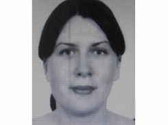 Рыжеволосую молодую женщину ищут в Ростовской области