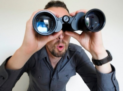 Полгода следил и подслушивал за своей ничего не подозревающей подругой ревнивый 37-летний житель Ростова