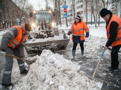 Чиновники утвердили работу коммунальных служб в предновогодний период в Ростовской области
